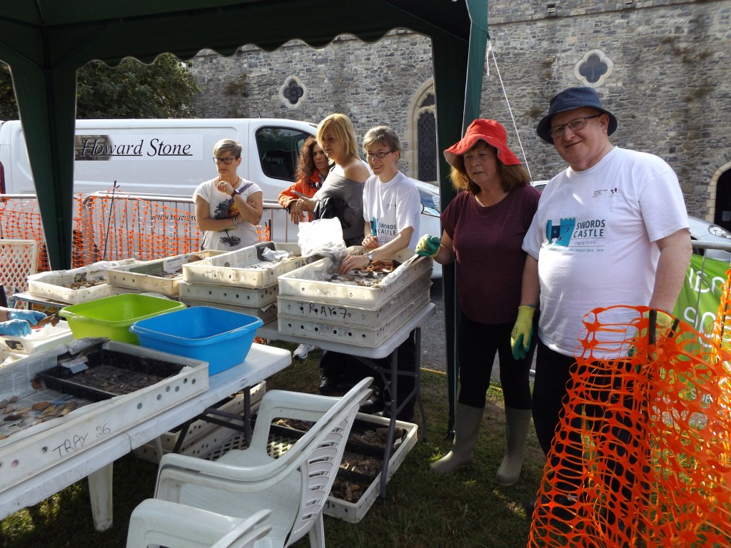 This image has an empty alt attribute; its file name is dscf05461.jpg